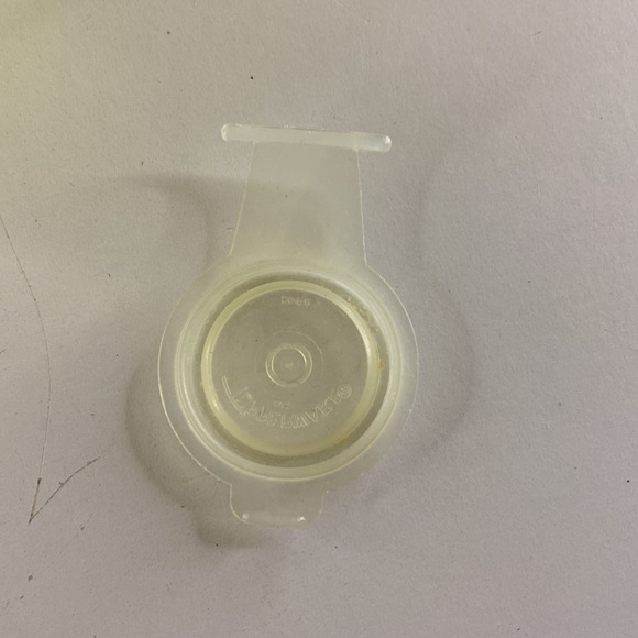 VINTAGE TUPPERWARE QUICK SHAKE GRAVY MIXER #844-2 YELLOW 16OZ - Picture 12 of 12